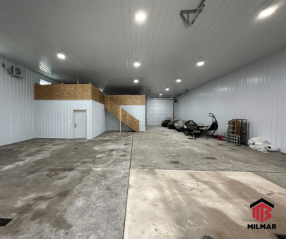 48x72x16 Garage & Apartment Multi-use Pole Barn Interior